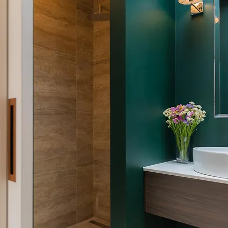 Canto 18 Nyaraló Salir de Porto